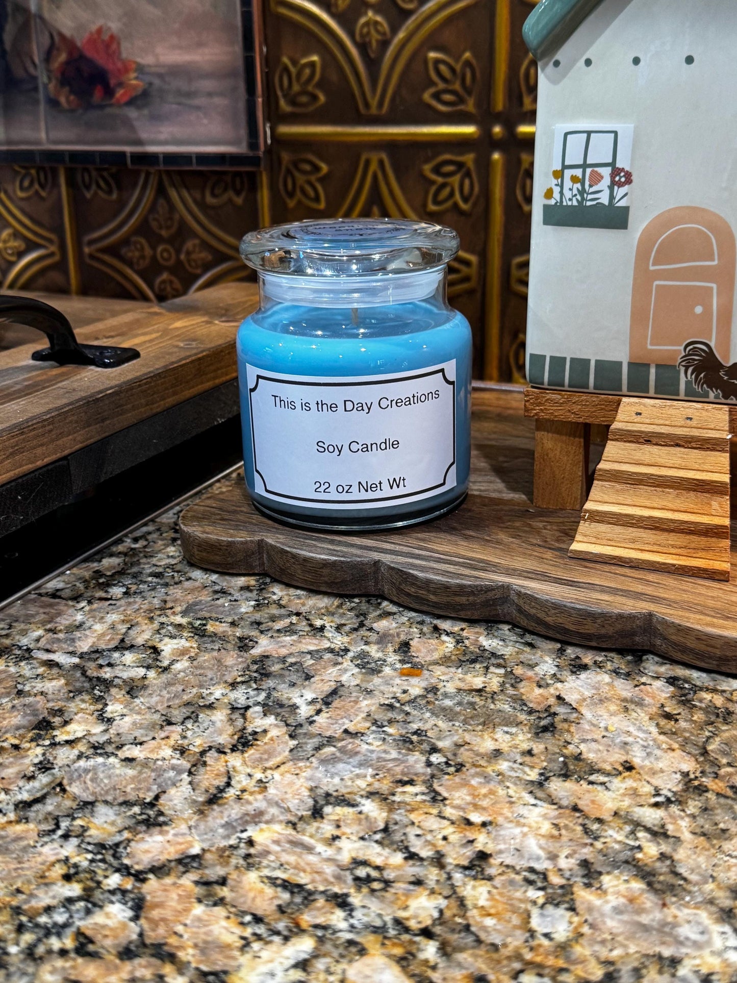 22 oz Soy Candle: Woodland Snow