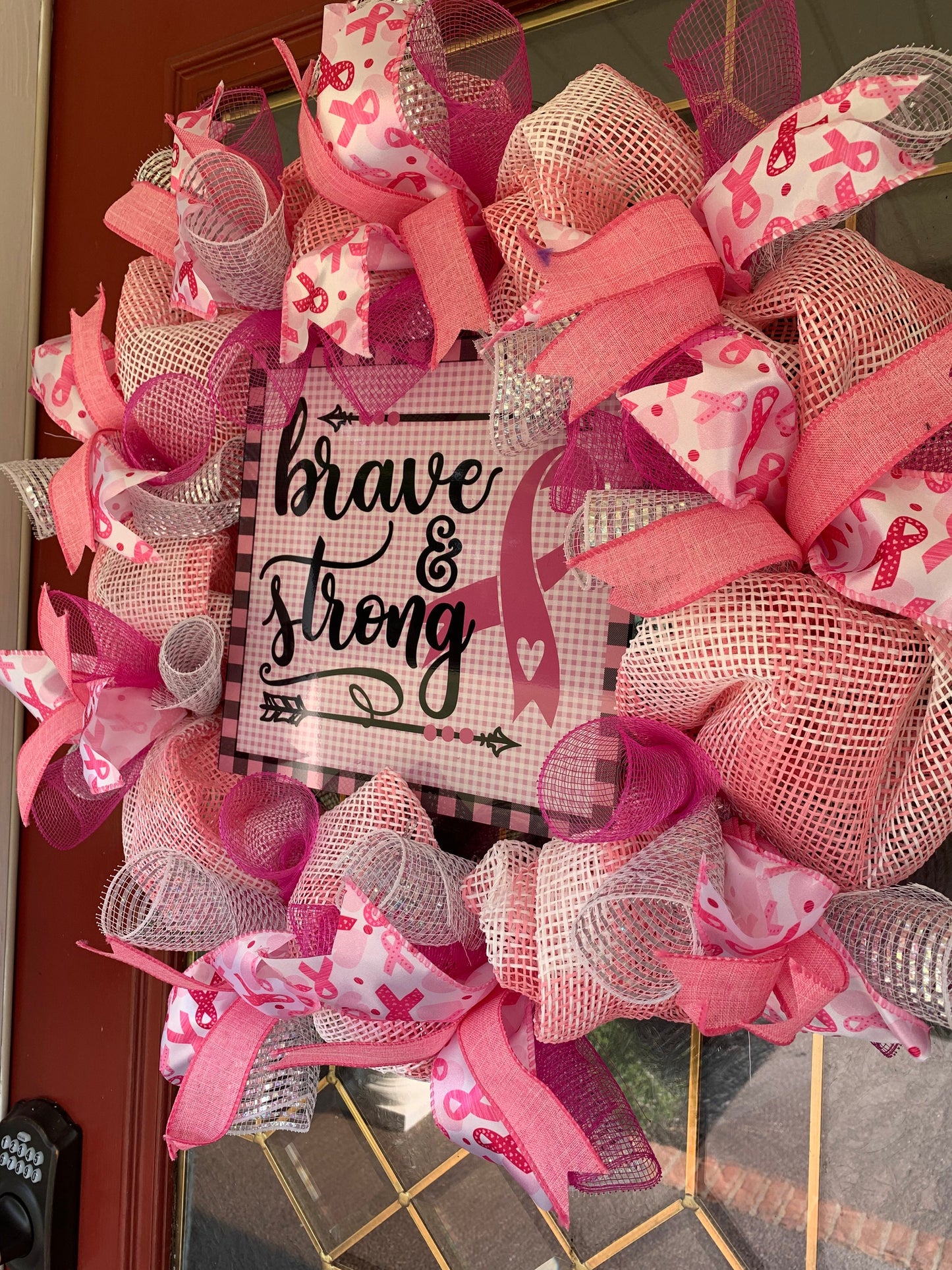 Breast cancer wreath