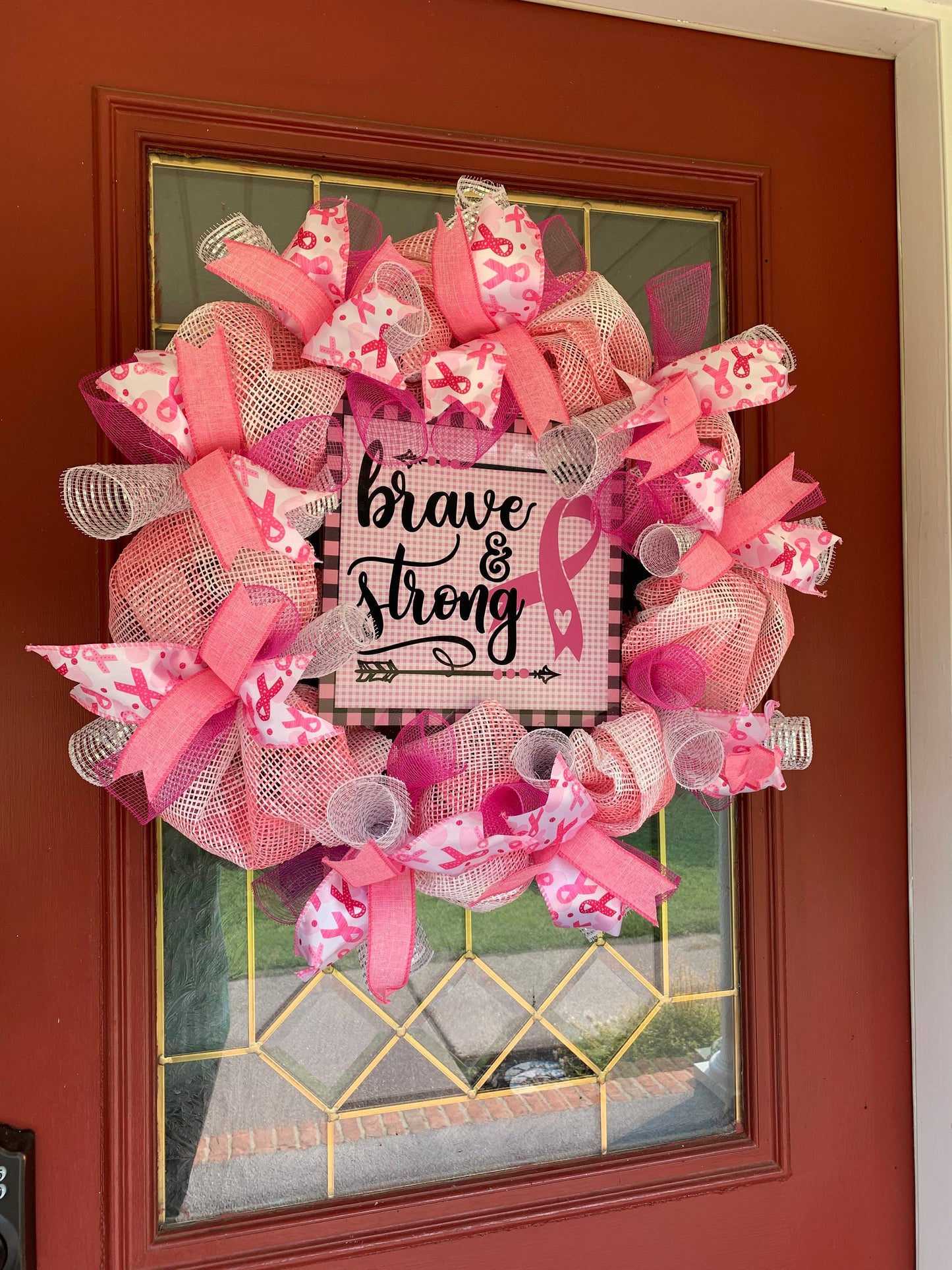 Breast cancer wreath
