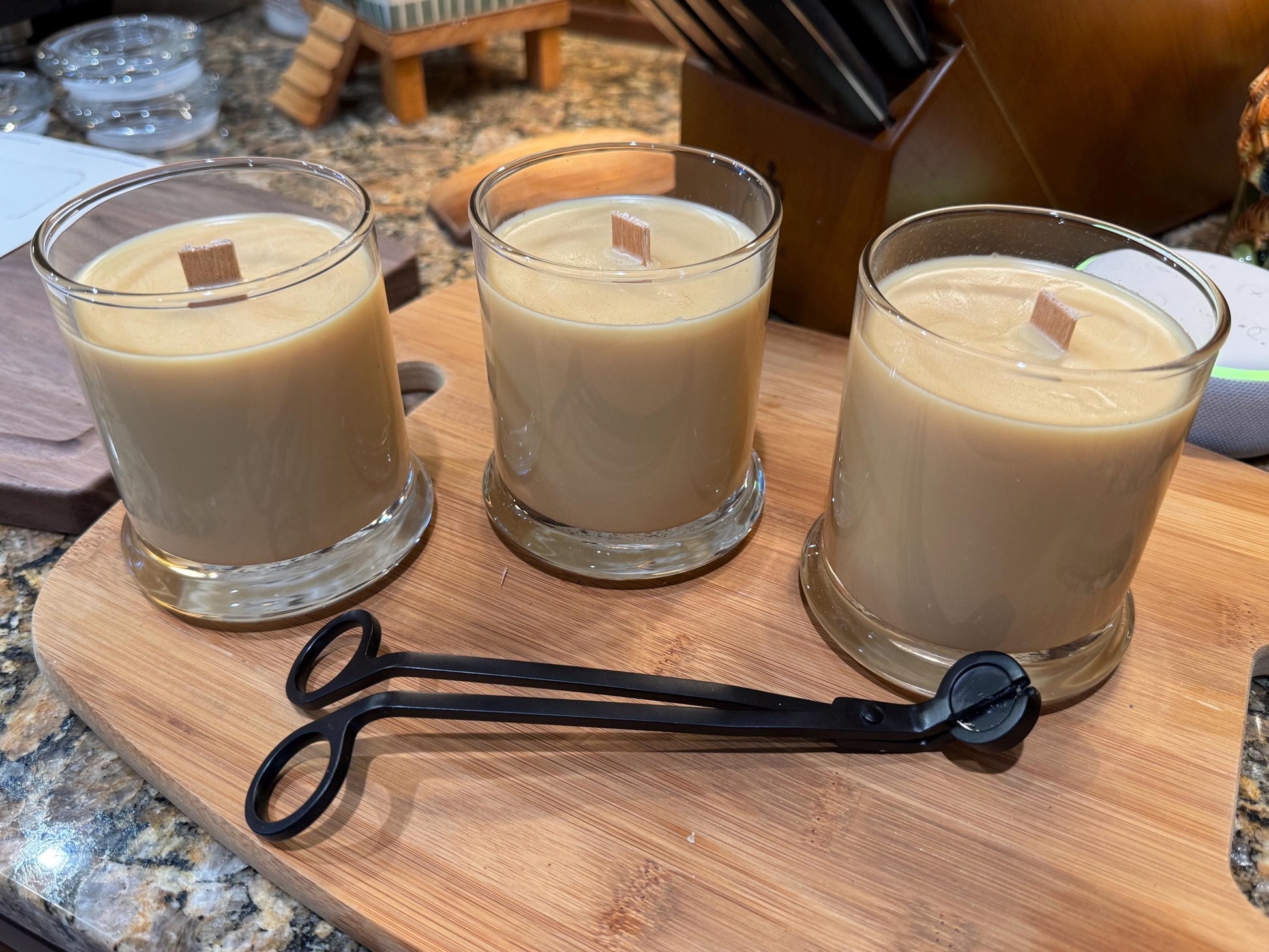 12 oz Soy Candle: White Jasmine