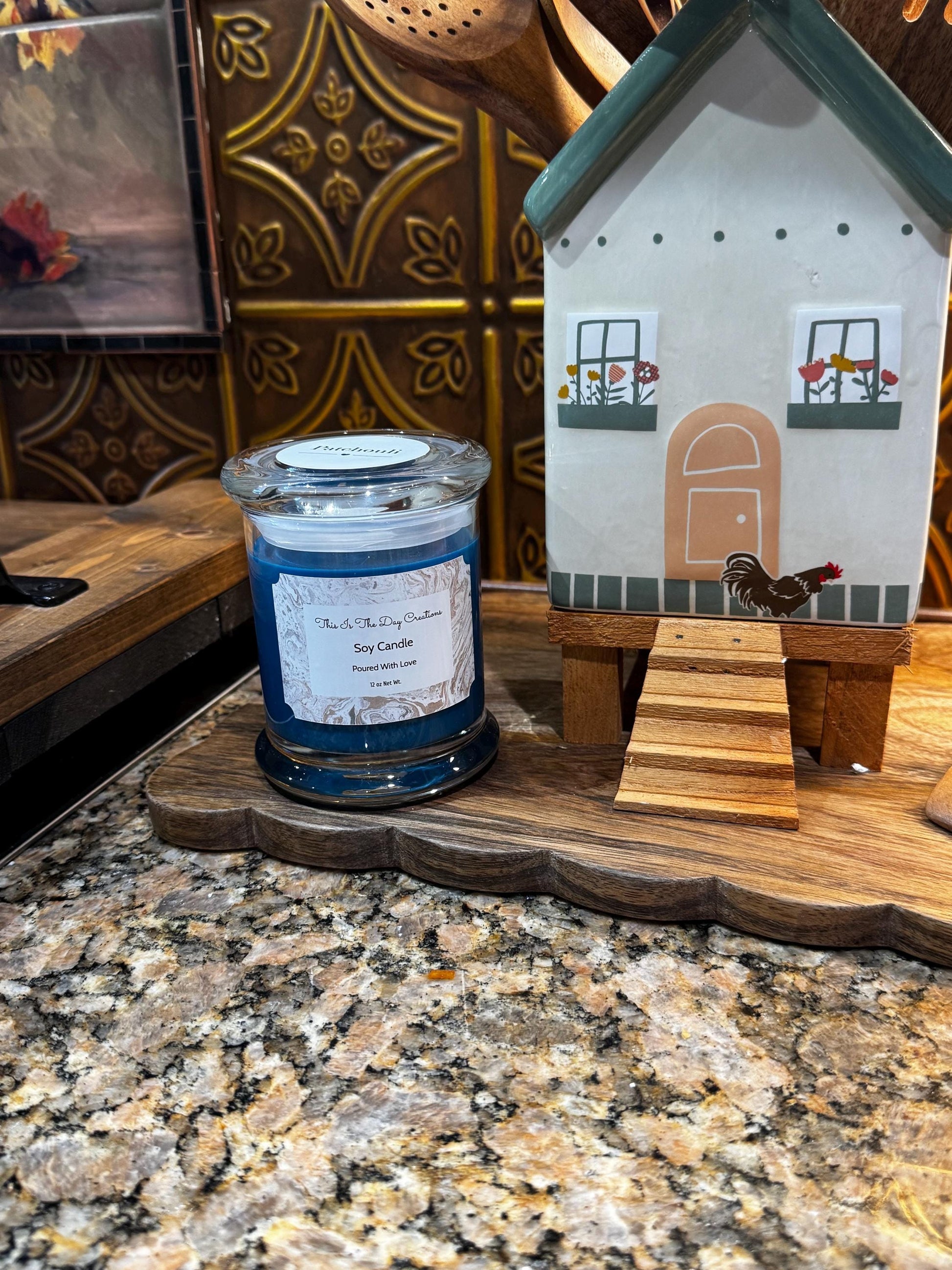 12 oz Soy Candle: Patchouli